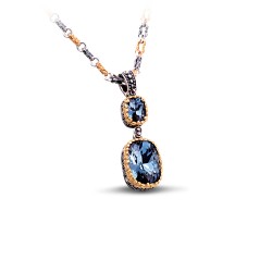 Μενταγιόν με Swarovski πέτρες και τρίχρωμη αλυσίδα M62